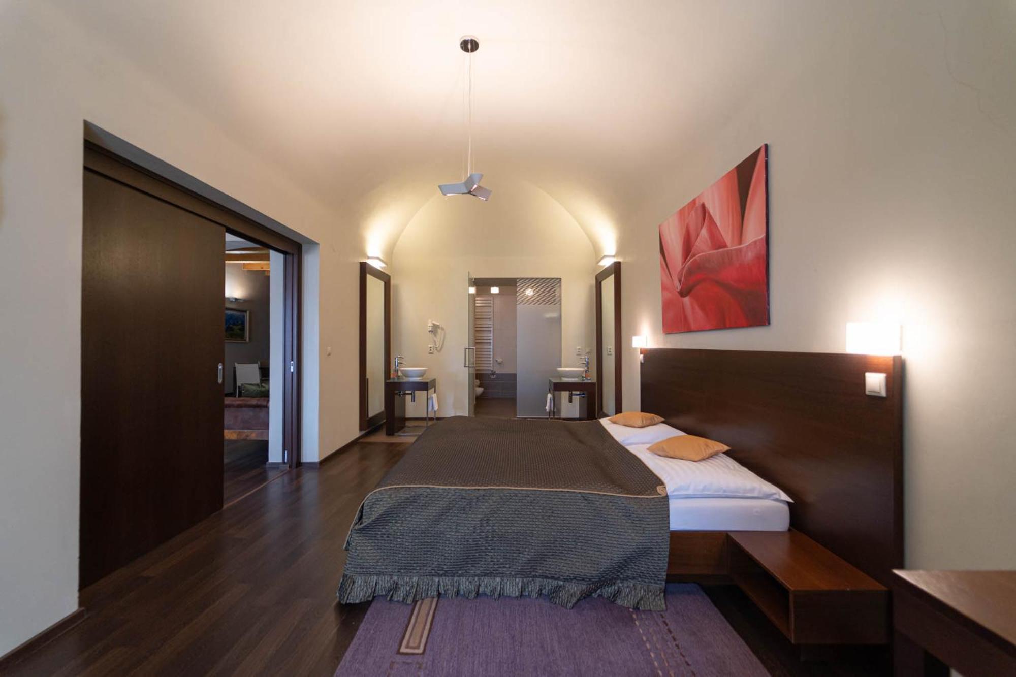 Boutique Hotel Zlaty Dukat كَشّا المظهر الخارجي الصورة